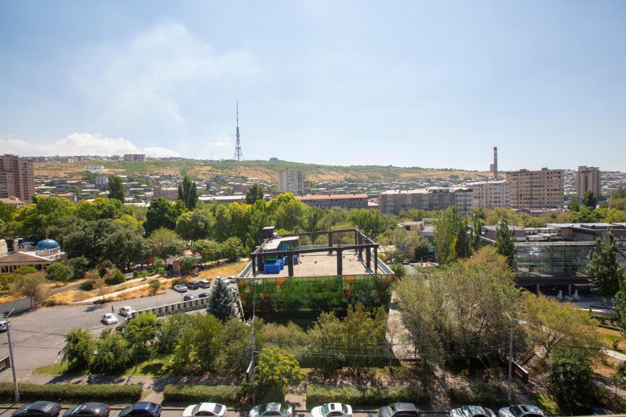 Umba Apartment N4 - Balcony And Mount Ararat View Erivan Exterior foto